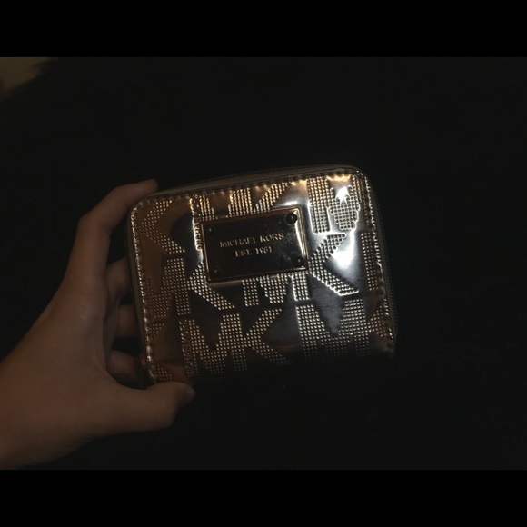 Michael Kors Handbags - MICHAEL KORS WALLET